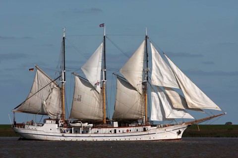 Three-masted gaff schooner on the Weser