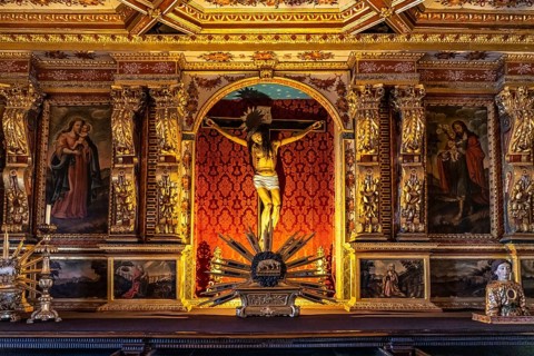 Crucifix in the sacristy of the church Igreja de Sao Francisco