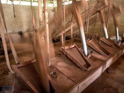 Old travel mill