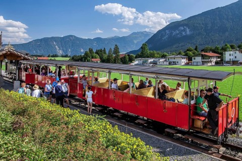 Historic steam rack railway