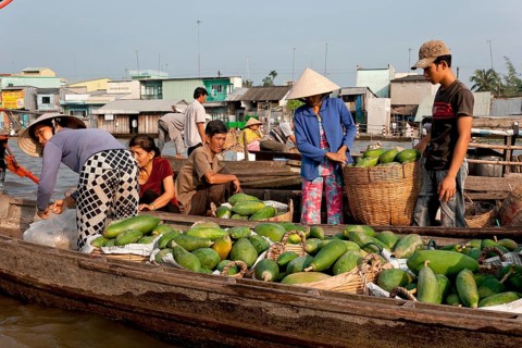 Floating market