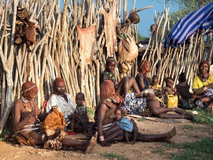 Villagers from the Hamar tribe