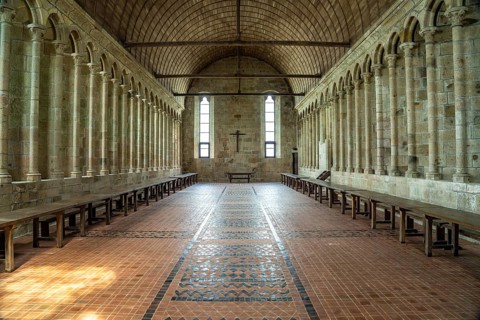 Refectory of the former Mont Saint-Michel Abbey