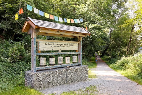 Interdenominational prayer wheels
