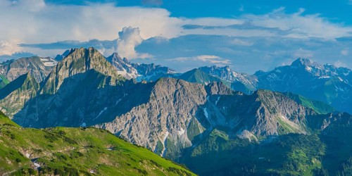 Mountain panorama from Zeigersattel to Hoefats 2259m