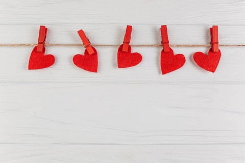 Decorative hearts hanging rope with pegs