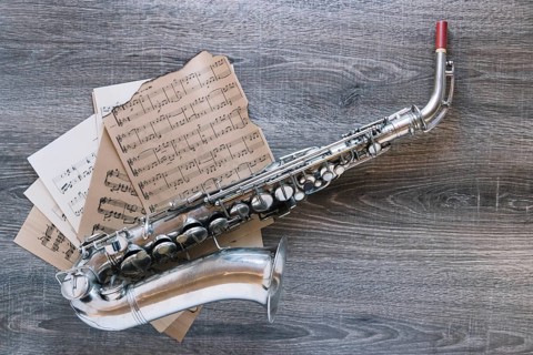 From sheet music saxophone