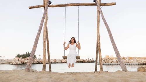 Full shot woman swing