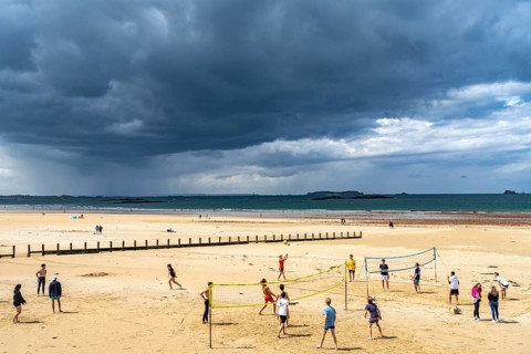 Beach volleyball on the beach of Saint Malo