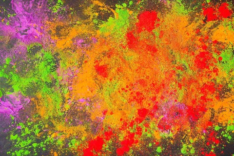 Scattered painted powder table