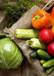 Flat lay autumn vegetables arrangement