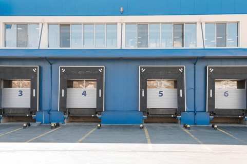 Logistic center concept with storage units