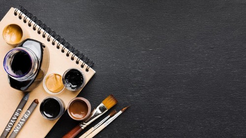 Top view ink pot notepad copy space