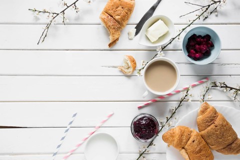 Buns jam near coffee