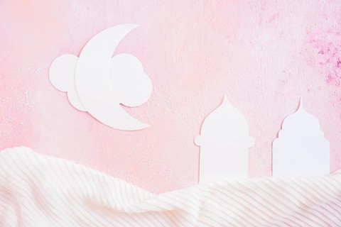 Crescent mosque with tablecloth