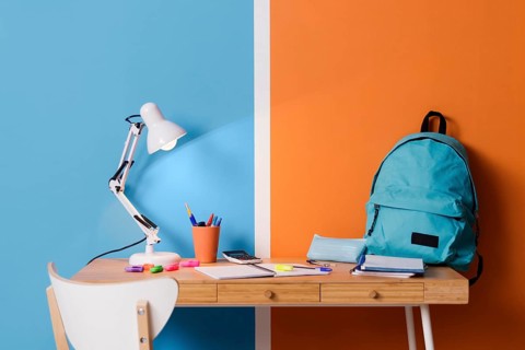 Children desk interior design_2