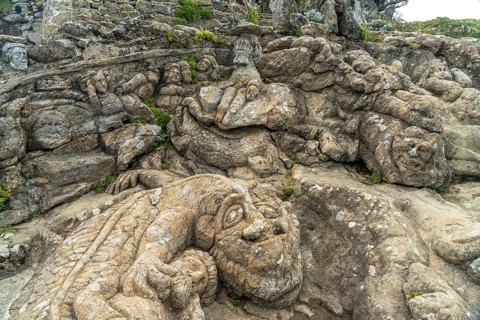 Granite sculptures Les Roches Sculptes near Rotheneuf