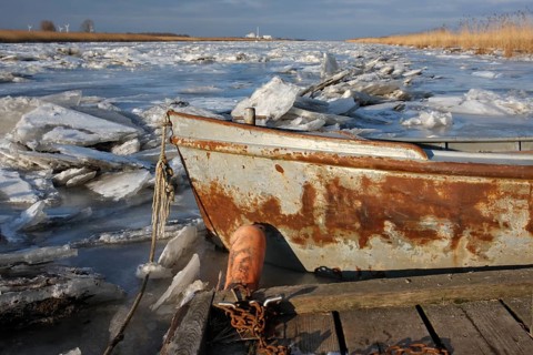 Ice conditions on the Weser after the shutdown of the Unterweser nuclear power plant