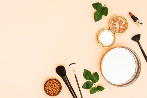 Mirror face powder ball compact powder with lipstick makeup brushes