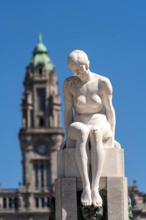 Marble sculpture A Juventude and the Pacos de Concelho and City Hall