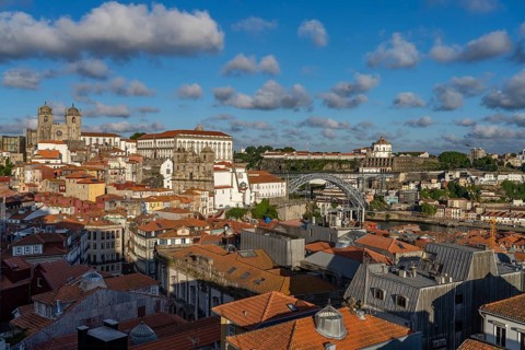 View from the Miradouro da Vitoria of the old town with the Se Cathedral