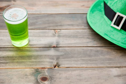 Glass green drink saint patrick hat table