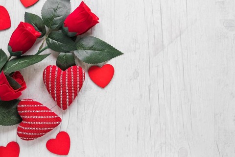 Red roses cute hearts