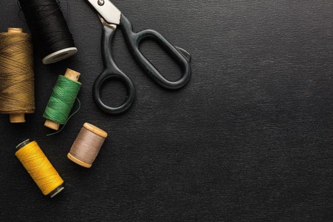 Top view scissors with thread