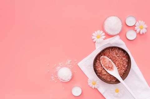 Top view bath salts chamomile flowers