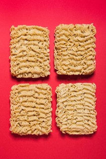 Four blocks instant noodle