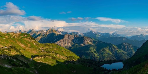 Mountain panorama from the Zeigersattel to the Seealpsee