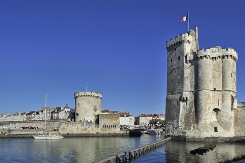 The medieval towers tour de la Chaine and tour Saint-Nicolas in the old harbour