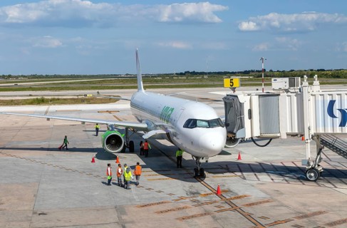 Viva Aerobus Airbus A321 plane at Merida airport