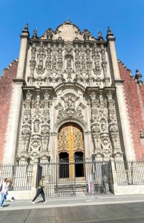 Sagrario Metropolitana parish church attached to the cathedral church