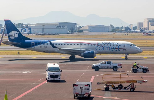 AeroMexico Connect Embraer E190LR plane