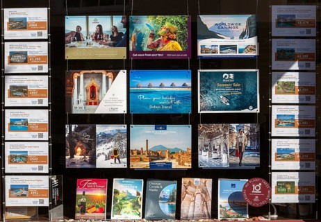 Display of holiday offers and packages