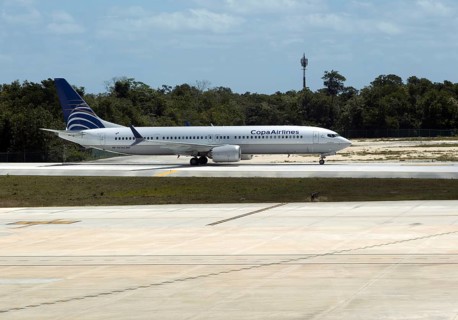 Copa Airlines Boeing 737 plane at Cancun airport