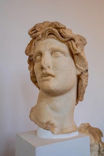 Portrait of the god Helios