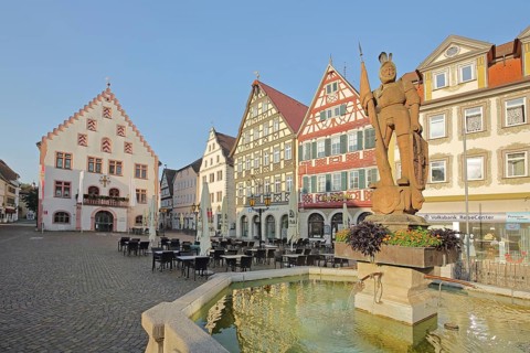 Milchling fountain with sculpture of Grand Master Wolfgang Schutzbar alias Milchling of the Teutonic Order