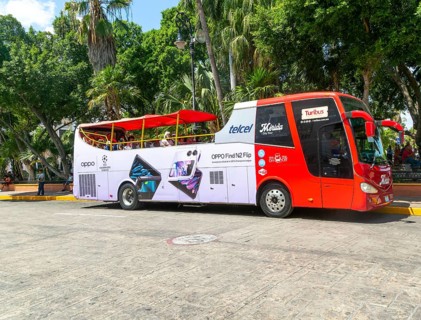 Open topped city tour single decker tourist bus