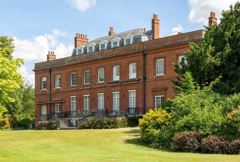 Red brick Georgian house