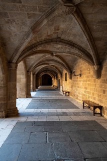 Collonades