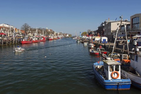 Traditional fishing boats in the canal der Alte Strom