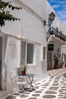 Alley in the old town of Parikia