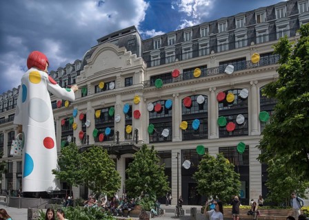Gigantic advertising figure by Japanese artist Yayoi Kusama