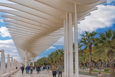 Paseo del Muelle Dos