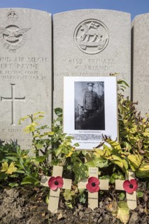 Picture at British soldier's grave at the Lijssenthoek Military Cemetery