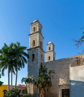 Towers of church of Iglesia de Jesus