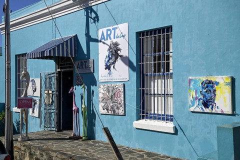 Colourful house facade of a gallery in De Waal Street