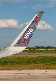 Viva Aerobus winglet livery design plane on the runway at Merida